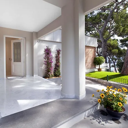 - Giada Villa Sorrento
