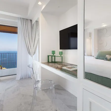 - Giada Villa